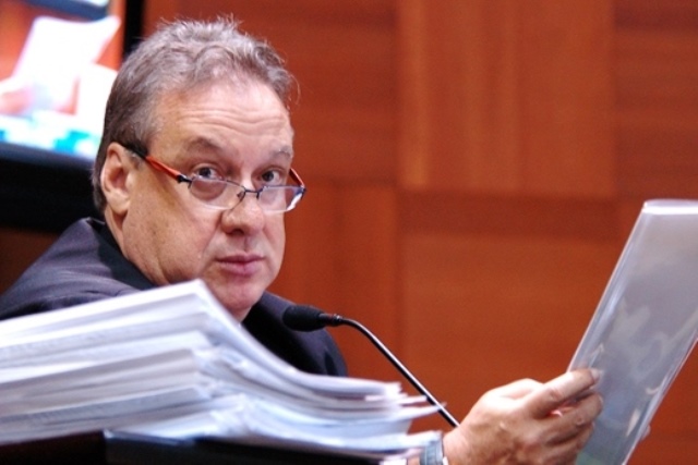 MPE pede afastamento de Romoaldo Júnior e processa mais 15 por prejuÃzo de R$ 9 milhões ao erário